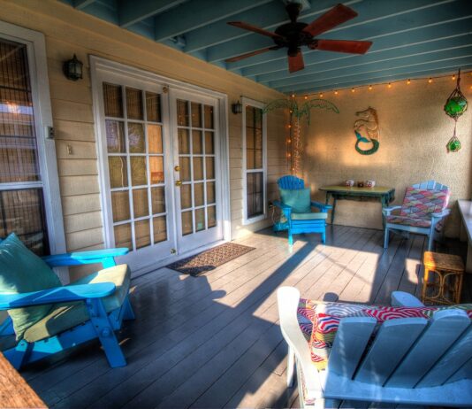 Het verlengen van je woonkamer met een tuinkamer